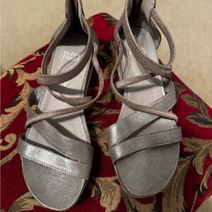 Eileen Fisher Women's Silver Strappy Sandals